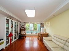 陆家嘴花园一期 4室2厅2卫 简装修 1020万元