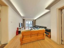 朗诗绿色街区 朝南无高税套二科技房,冬暖夏凉