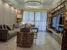 闹市中的宁静绿洲 给您一个舒适的家 展现个性魅力 温馨!