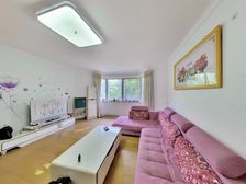 御桥 中间楼层 交通便利 低密度社区 南向采光好