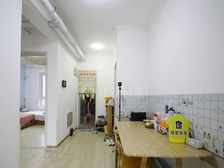 南北两居室 高楼层 户型方正 视野开阔 采光充足 配套齐全