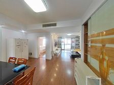 15号线旁,电梯高区南北通大两房,有钥匙随时可以看房!!