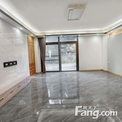 剑桥郡御郡别墅区 少有放租 385方5房 地下室 私家车库