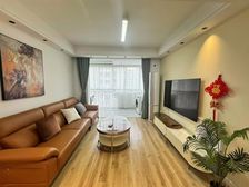 精装修!新上!急急急!电梯中高楼层!来电可议价!