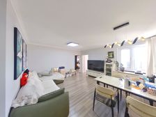 知春路 北航南门 太月园东南两居 中间层 精装修