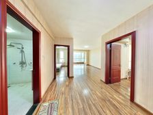 盛世江山南区 地铁口 全南向套二 好楼层 实验旁 接送方便