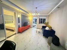 电梯中高楼层!双南两房 !繁华地段!门口就是大华虎城