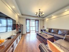 东森花园 3室2厅 134.98平