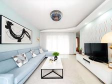 急售!小区中心位置,楼层好,户型好,精装修,带车位!!!