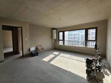 房主 处理!单价12000多!好楼层!看房联系!