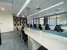 时代E-PRAK 长隆地铁口 园林式办公 现成5个直播间拎包