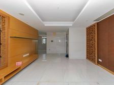 精装修 朝南 满五 高楼层视野无遮挡 临地铁 电梯房