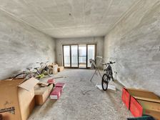 锦绣山河四期婚房4室 采光充足东南中间楼层