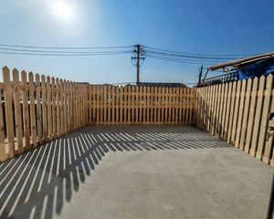 精装修,拎包入住,家具齐全。带平台49.8万