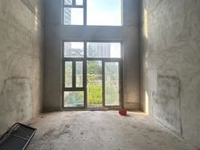 锦绣山河四期小5居独门独院安静舒适停车充足送地下室