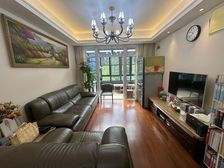 万科租售云间传奇 上叠加 装修好 小区新 南北通透 有电梯