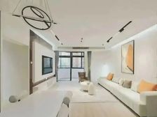 嘉善路地铁口 三房两卫全明 单价6开头 带产权车位 已买诚售