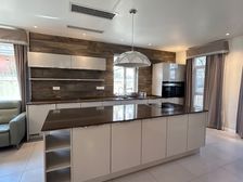 裕京花园 新出南花园挑空独栋 边户好位置 房况好 诚售可看房