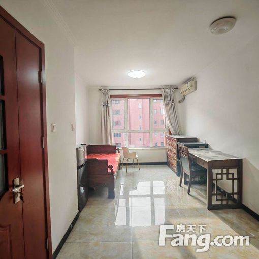 鑫园闻松台精装一居室 南向采光好 家电齐全 近首联 交通便利