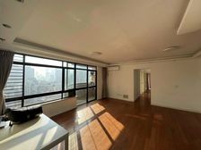 低总价上车瑞虹新城旁三房,小区好停车,物业管理好 近地铁