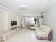 【买房找我不收费】梨园·群芳三园3居室 诚意卖房 看房方便