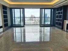 超高区,南北错通大四房,随时看, 景观居住舒适