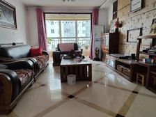 乐凯街复兴路大社区电梯房好楼层三羊开泰150平108 个可议