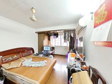 附送面积多-露台房+专属委托房源+一梯两户+税费少+诚意出售