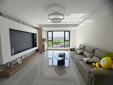 经开实验新辰天地近中南珑悦三室好楼层H户型房主急售看房方便