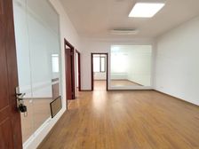 常府街地铁口 国企品质 江苏饭店 精装3加1户型 办事处优选