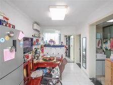 泾东小区 3室1厅1卫 精装修 528万元