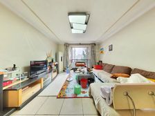 四季家园 房子楼层采光好,精装修,装修花了20w