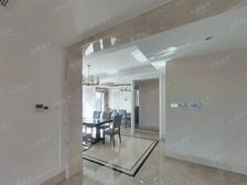 雅戈尔长风8号南朝向3居2卫带有花园靠谱出售