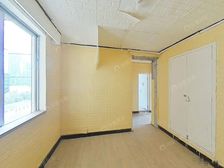 上船大楼 1室1厅1卫 简装修 360万元