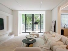 位置送60平大花园,有车位,出国 ,诚意卖,随时看