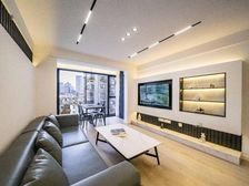 曹家渡 南北通透 满五 中间楼层 装修好 出行方便