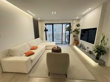 一卖 房东老诚意了来磕 大飞机户型 婚房装修 家电齐全