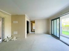 捡耙活!洋房 大花园!(必看好房)横厅四房 业主诚心卖可聊