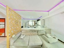 近地铁方便通勤房龄新配套齐全