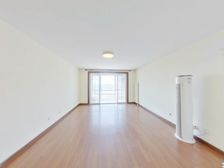 锦秋高层东南大三居 变现着急出售