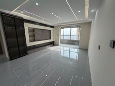 爱情广场旁 城市美地 精装三居 价格可谈 拎包入住 随时看房