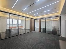 华丰城,万丰新新大厦,190平,地铁口,特价,租30块每平