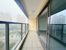 新上 招商1872旁轻轨 横厅 次新小区 业主生意周转 急售