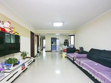 加州水郡东区 158平3居 南北向精装修