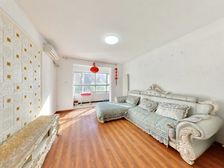 双河北里尚城 2室1厅 88.86平 客厅朝南带阳台宽敞明亮