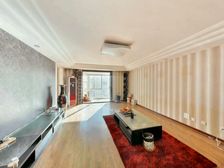 旭光里 3室1厅 178.25平