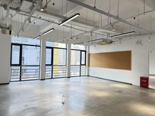 龙漕路地铁口 天华科技园150平起租 得房率超高 独立空调