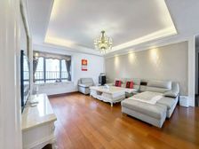 凯旋国际 四房改三房带衣帽间CBD新式厨房 高端装修