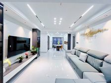 开元路三号线地铁口全新装修送全屋家具四房南北通透 中间楼层