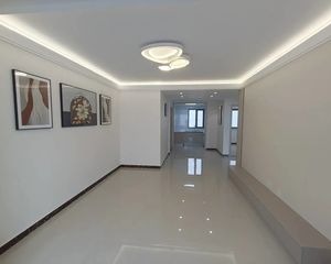 落户神器 小洋房天正四季花城一梯两户阳面客厅阳面卧室精装两居